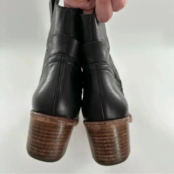 Alberto Fermani womens ankle booties size 37 black leather boots